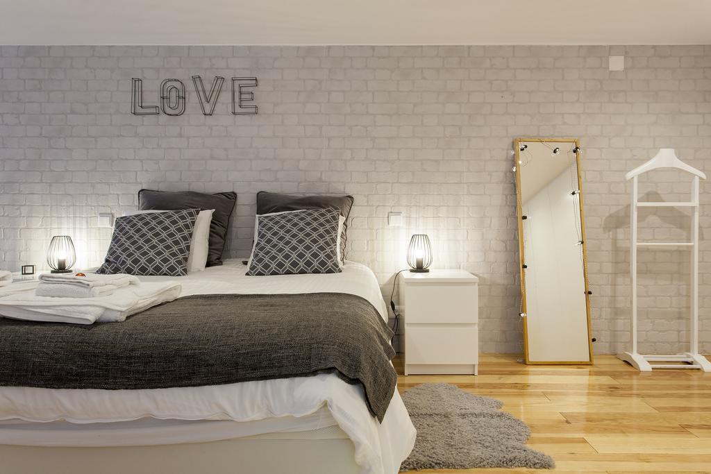 Modern Loft In Bica -jj *