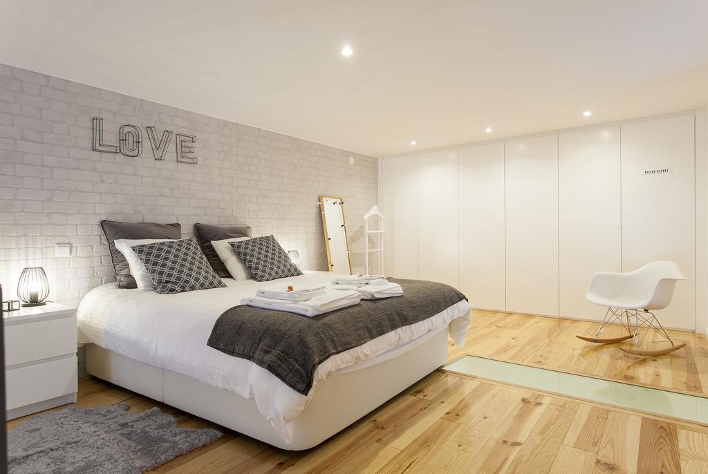 Modern Loft In Bica -jj